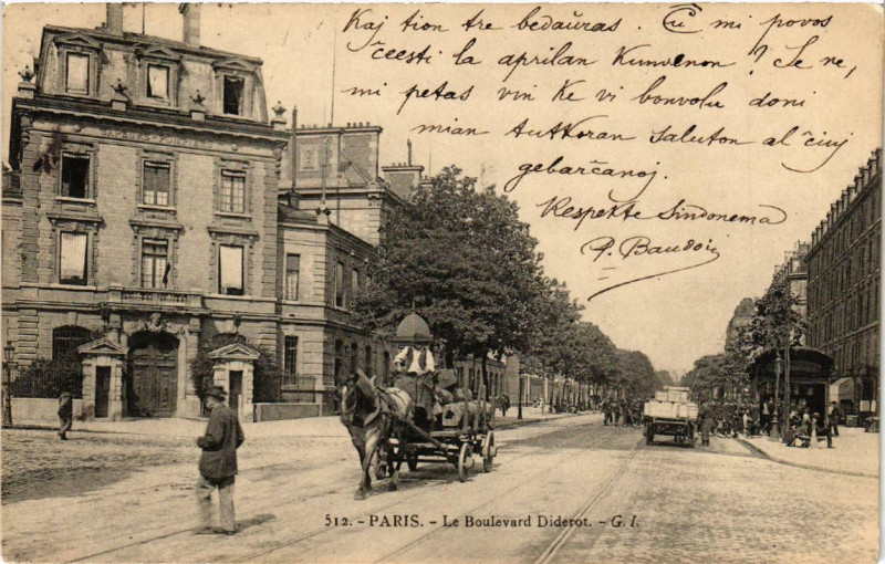 Carte postale ancienne Paris 12e Le Boulevard Diderot à Paris 12e