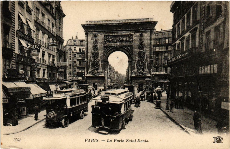 Carte postale ancienne Paris 10e La Porte Saint-Denis à Paris 10e
