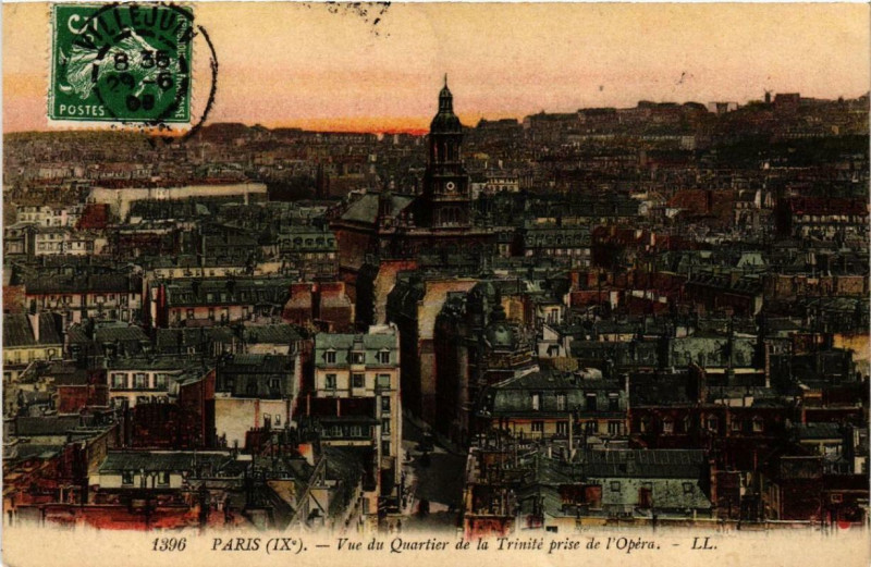 Carte postale ancienne Paris 9e Vue du Quartier de la Trinite prise de l'opera à Paris 9e