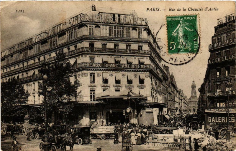 Carte postale ancienne Paris 9e Rue de la Chausse-d'Antin à Paris 9e