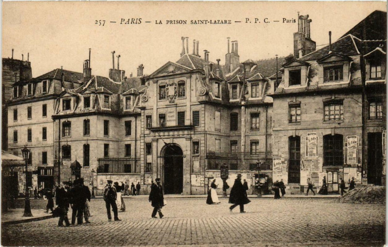 Carte postale ancienne Paris 10e La Prison Saint-Lazare à Paris 10e