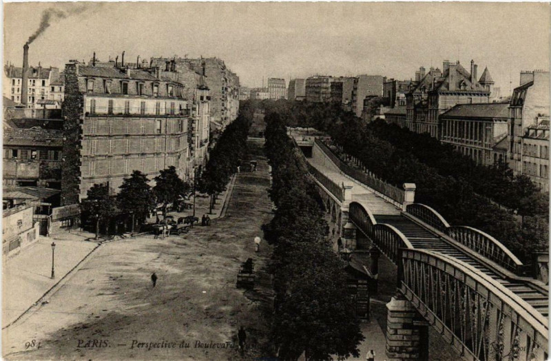 Carte postale ancienne Perspective du Boulevard Pasteur à Paris 15e