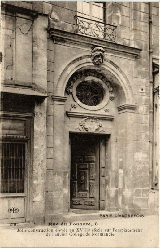 Carte postale ancienne Paris 5e 8 Rue Fouarre. College de Normandie à Paris 5e