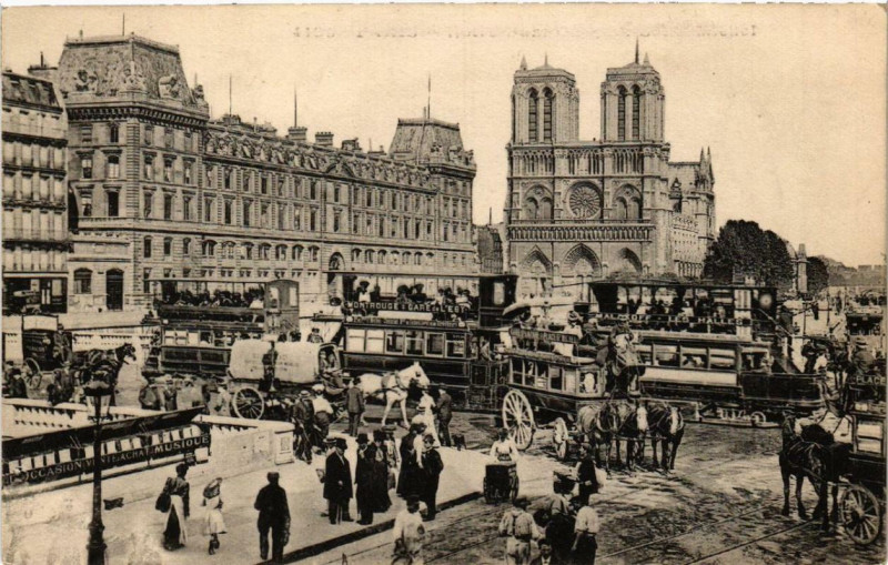 Carte postale ancienne Paris 4e Notre-Dame à Paris 4e