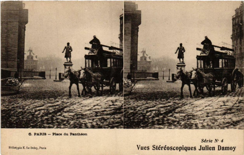 Carte postale ancienne Place du Panthéon à Paris 5e