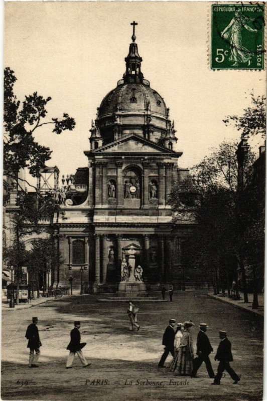 Carte postale ancienne Paris 5e La Sorbonne façade à Paris 5e
