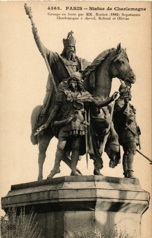 Carte postale ancienne Paris 4e Statue de Charlemagne à Paris 4e