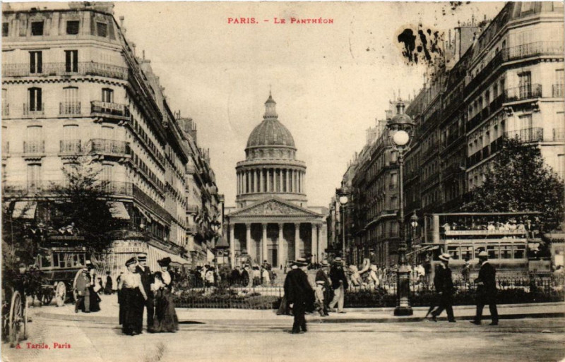 Carte postale ancienne Paris 5e Le Pantheon à Paris 5e