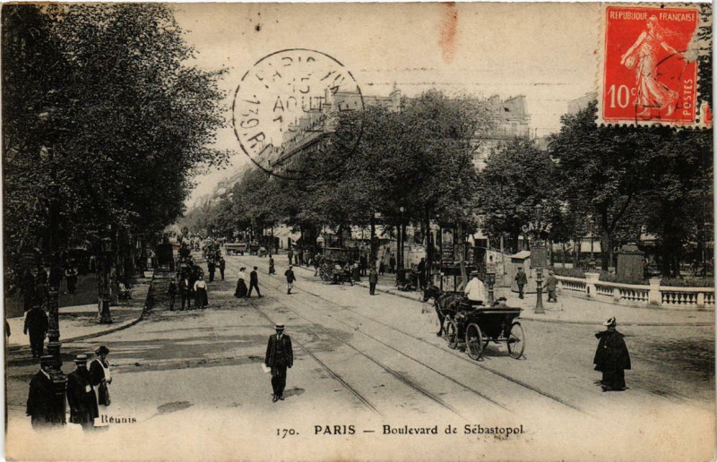 Carte postale ancienne Paris 3e Boulevard de Sébastopol à Paris 3e