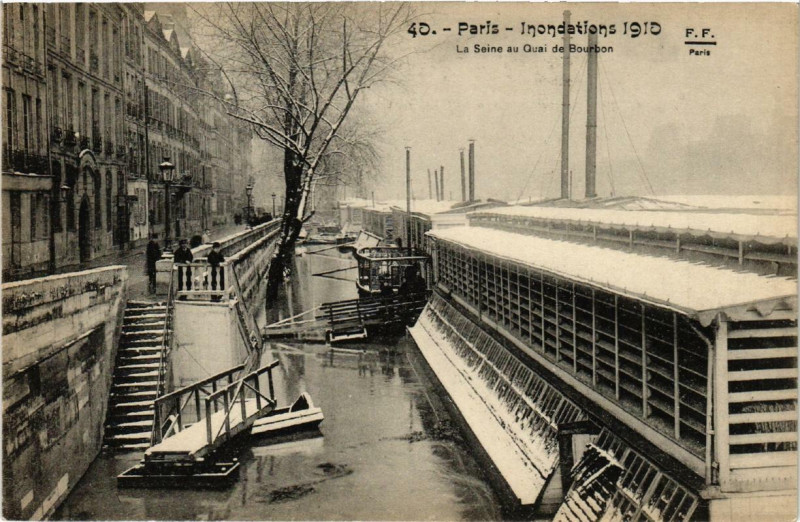 Carte postale ancienne Paris 3e La Seine au Quai au Bourbon à Paris 3e