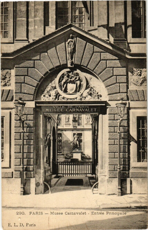 Carte postale ancienne Paris 4e Musée Carnavalet. Entrée Principale à Paris 4e