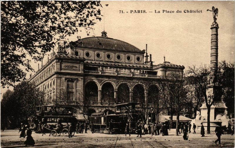 Carte postale ancienne Paris 1e La Place du Chatelet