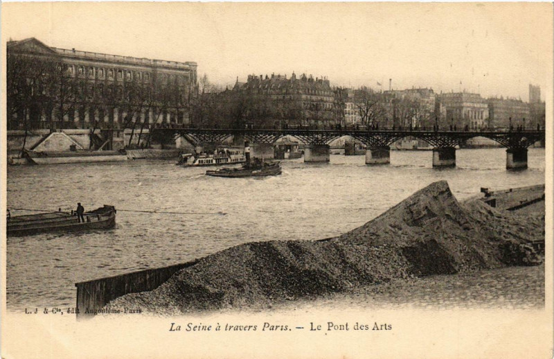 Carte postale ancienne Le Pont des Arts à Paris 6e