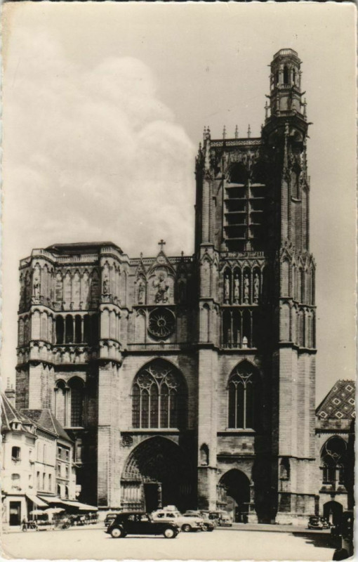 Carte postale ancienne Sens La Cathedrale St.Etienne France à Sens