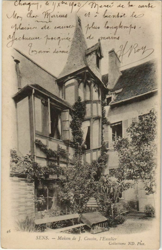 Carte postale ancienne Sens Maison de J.Cousin, l'Escalier France à Sens
