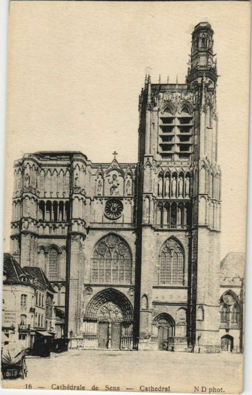 Carte postale ancienne Sens Cathedrale France à Sens