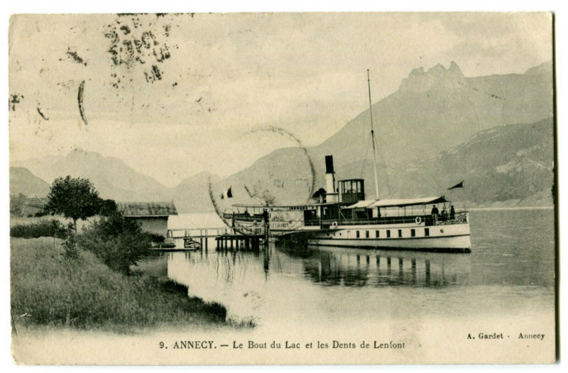 Carte postale ancienne Haute-Savoie Annecy Le Bout du Lac et les Dents de Lanfon bateau vapeur à Annecy