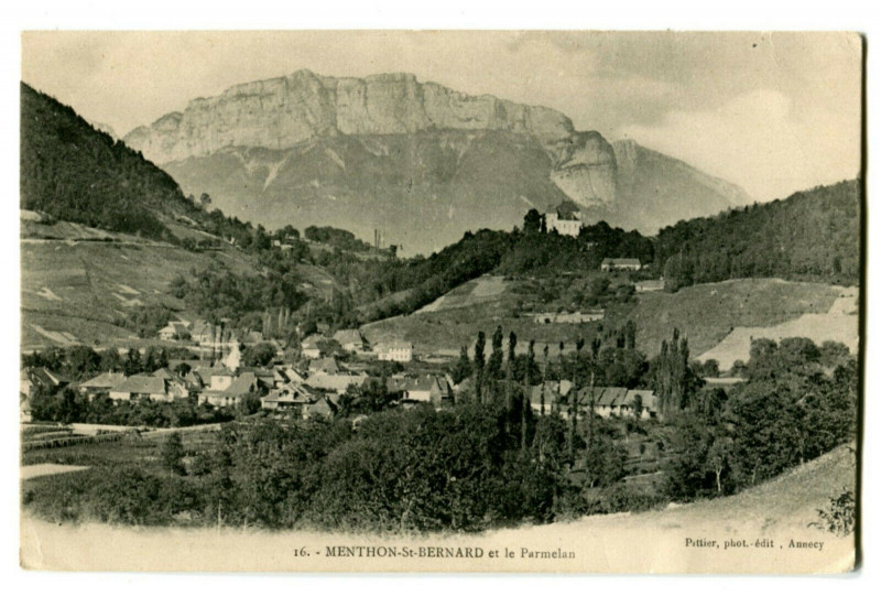 Carte postale ancienne Haute-Savoie Menthon Saint-Bernard et le Parmelan à Menthon-Saint-Bernard