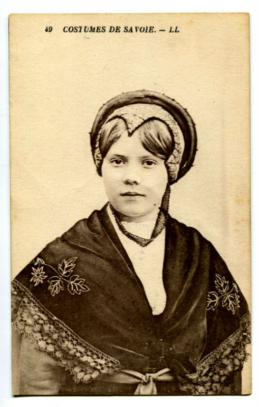 Carte postale ancienne Savoie Folklore Costumes de Savoie
