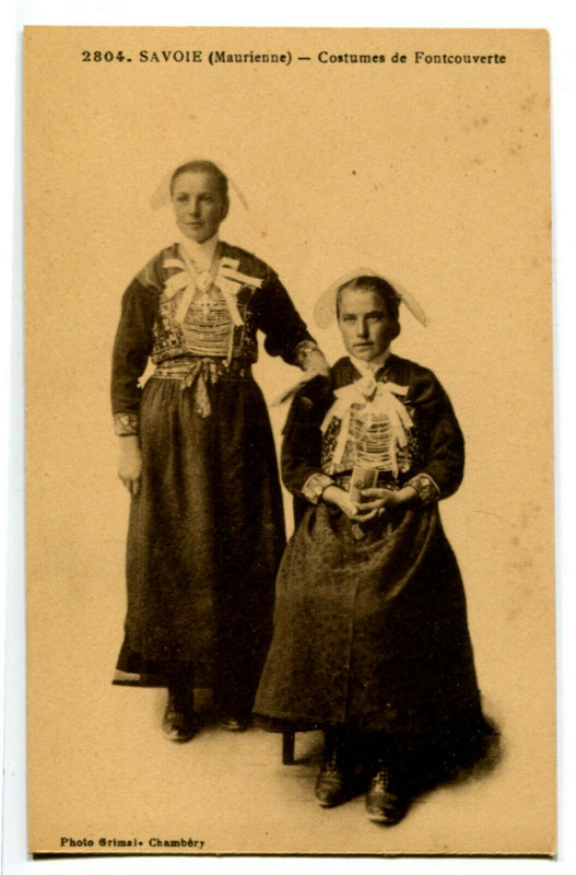 Carte postale ancienne Savoie Maurienne Costume de Fontcouverte
