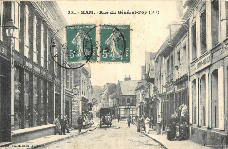 Carte postale ancienne Ham La Rue General Foy N°1 à Ham