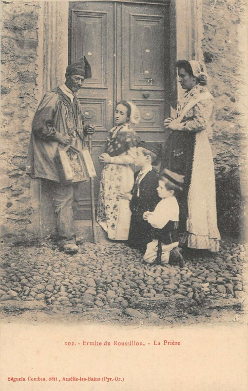 Carte postale ancienne Ermite Du Roussillon La Priere à Llo
