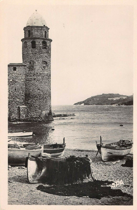 Carte postale ancienne Collioure Le Clocher à Collioure