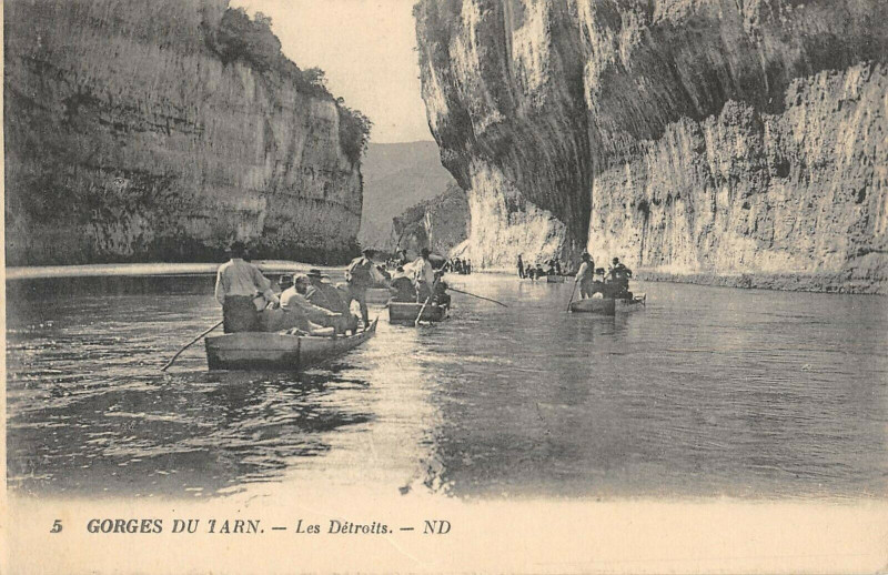 Carte postale ancienne Gorges Du Tarn Les Detroits