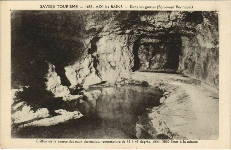 Carte postale ancienne Aix-les-Bains Dans les Grottes - Boulevard Berthollet à Aix-les-Bains