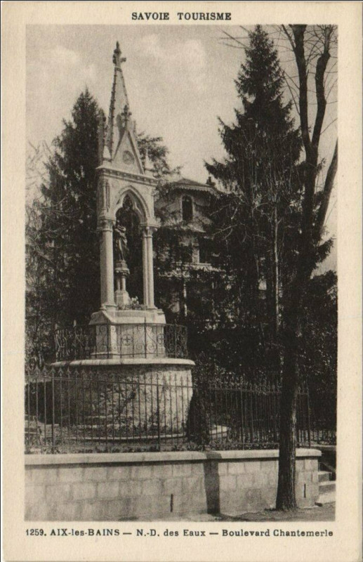 Carte postale ancienne Aix-les-Bains N.-D. Des Eaux - Boulevard Chantemerle à Aix-les-Bains