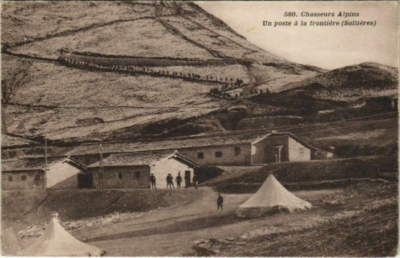 Carte postale ancienne Sollieres-Sardieres Chasseurs Alpins - Un Poste a la Frontiere