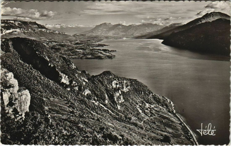 Carte postale ancienne Aix-les-Bains Le Lac - Chaine de Belledonne vus de la Chambotte à Aix-les-Bains