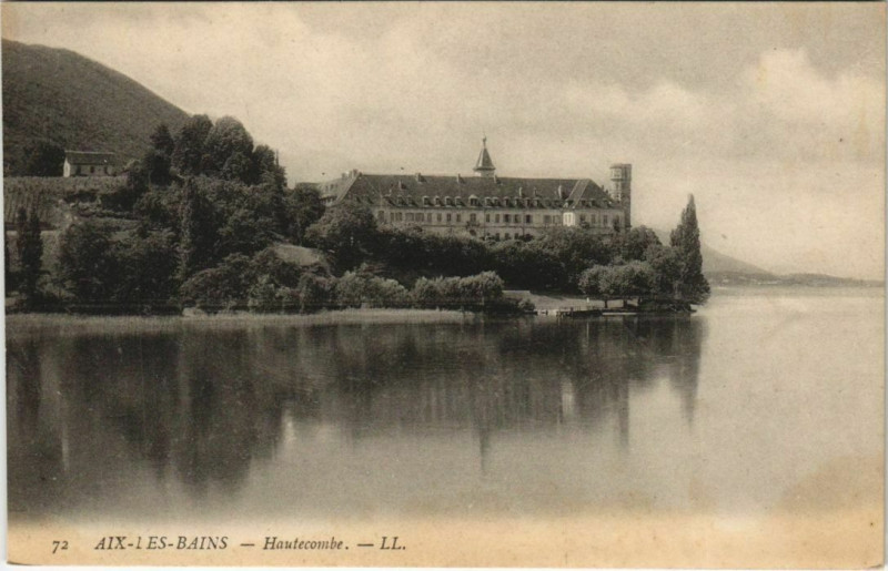 Carte postale ancienne Aix-les-Bains Abbaye d'Hautecombe à Aix-les-Bains