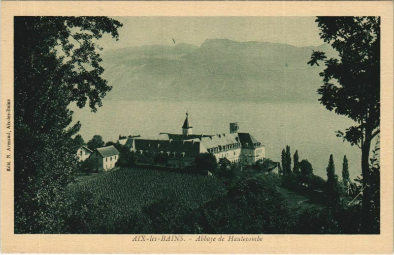 Carte postale ancienne Aix-les-Bains Abbaye d'Hautecombe à Aix-les-Bains