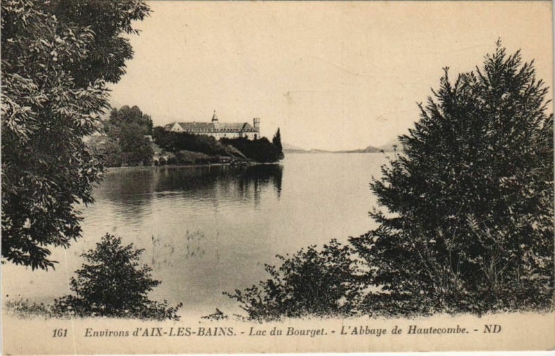 Carte postale ancienne Aix-les-Bains Environs - Lac du Bourget - L'Abbaye de Hautecombe à Aix-les-Bains