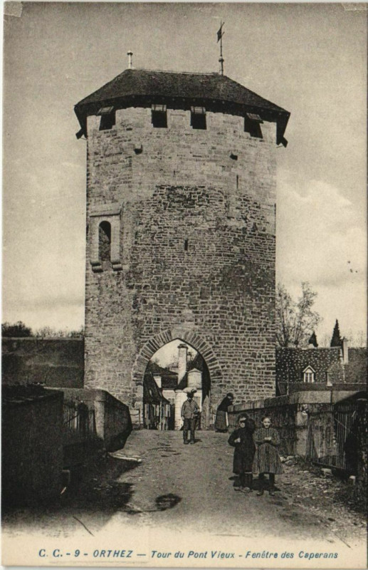 Carte postale ancienne Orthez Tour du Pont Vieux France à Orthez