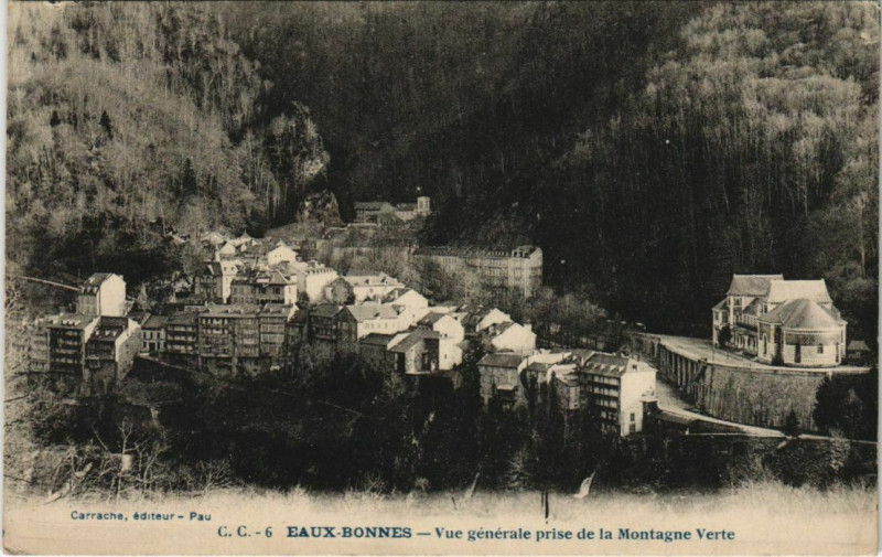 Carte postale ancienne Eaux-Bonnes Vue Generale prise France à Eaux-Bonnes