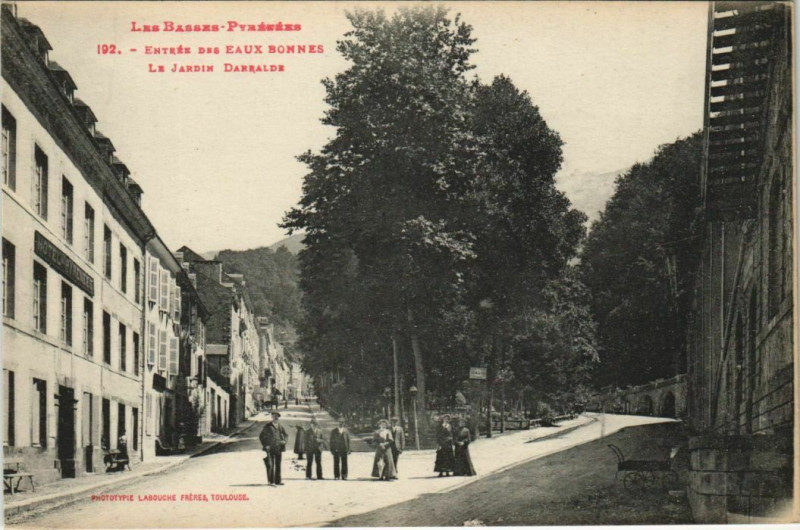 Carte postale ancienne Eaux-Bonnes Le Jardin Darralde France à Eaux-Bonnes