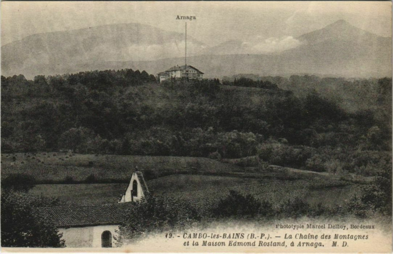 Carte postale ancienne Cambo les Bains La Chaine des Montagnes France à Cambo-les-Bains
