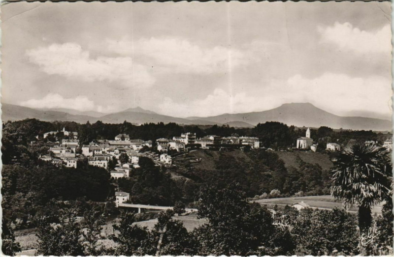 Carte postale ancienne Cambo les Bains Vue Generale France à Cambo-les-Bains