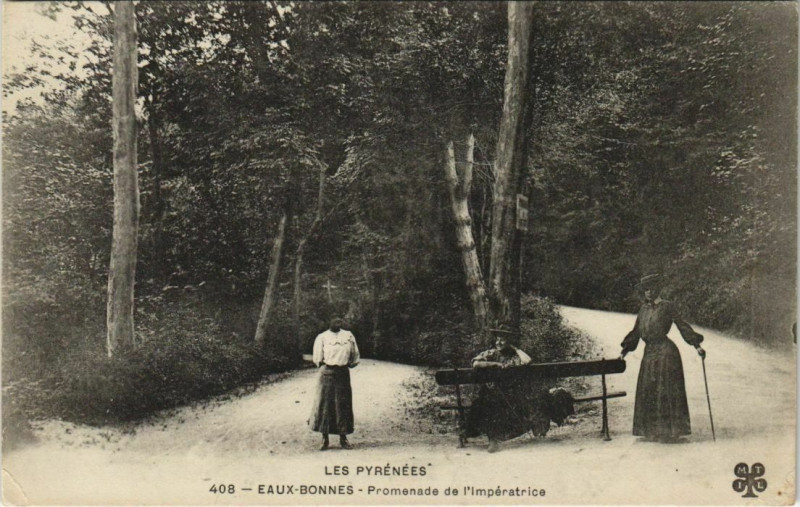Carte postale ancienne Eaux-Bonnes Promenade de l'Imperatrice France à Eaux-Bonnes