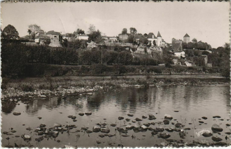Carte postale ancienne Sauveterre de Bearn Vue Generale France