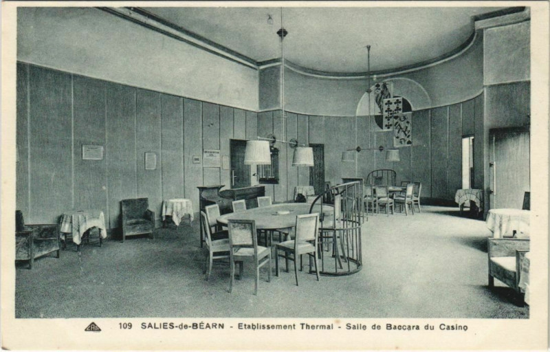 Carte postale ancienne Salies de Bearn Etablissement Thermal France