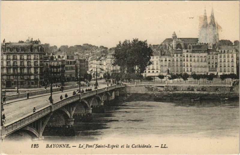 Carte postale ancienne Bayonne Le Pont Saint-Esprit France à Bayonne