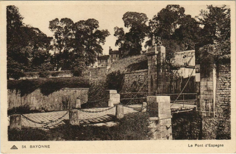 Carte postale ancienne Bayonne Le Pont d'Espagne France à Bayonne