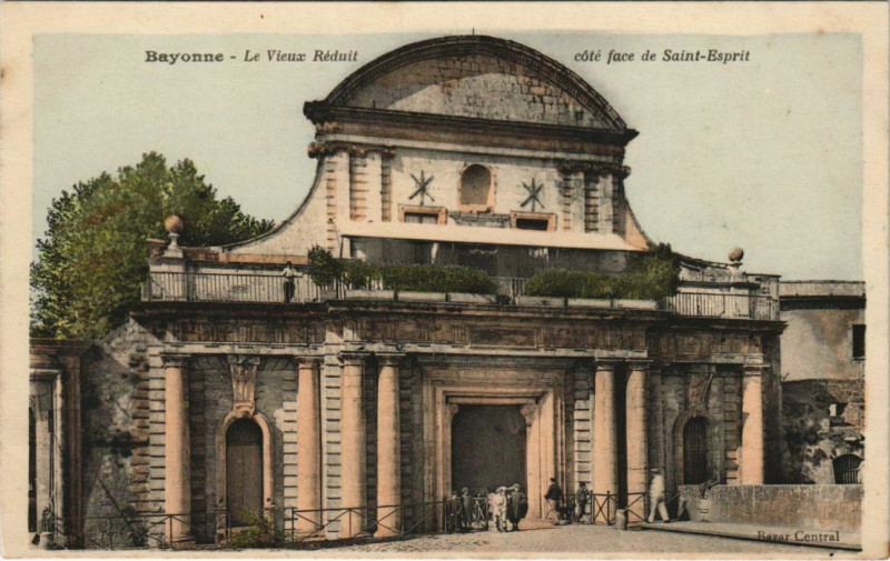 Carte postale ancienne Bayonne Le Vieux Reduit France à Bayonne