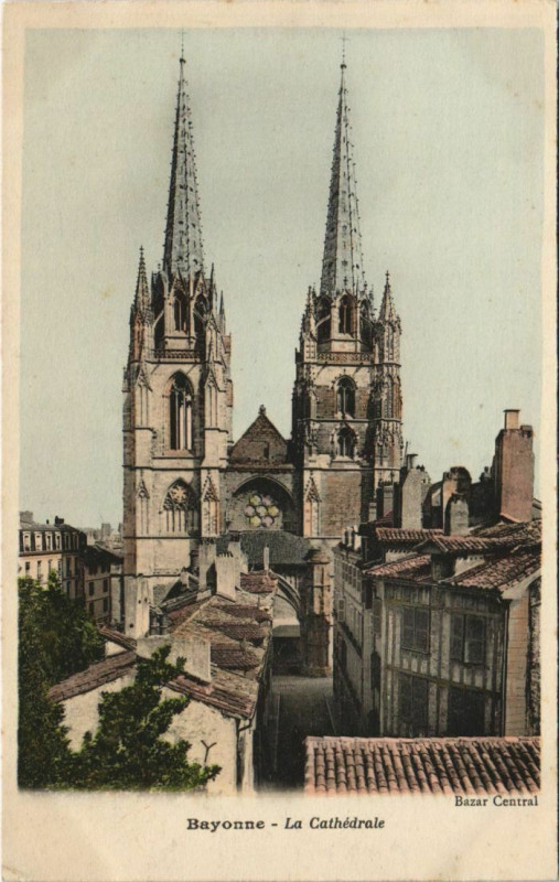 Carte postale ancienne Bayonne La Cathedrale France à Bayonne