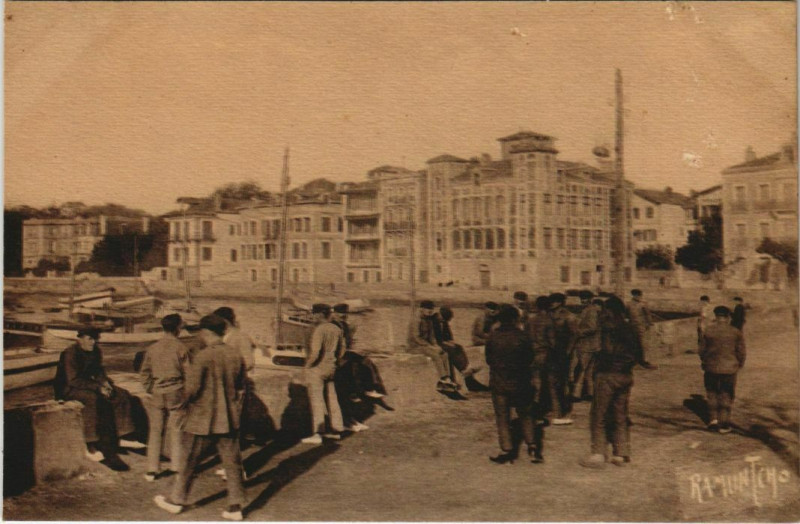Carte postale ancienne St.Jean de Luz La Maison de l'Infante France