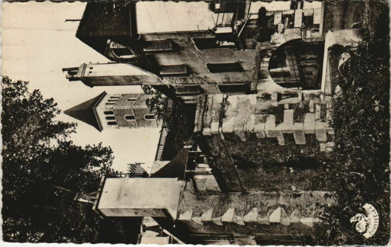 Carte postale ancienne Pau Le vieux quartier de la Monnaie France à Pau