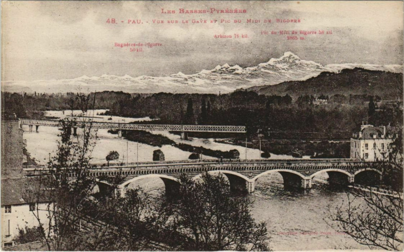 Carte postale ancienne Pau Vue sur le Gave France à Pau